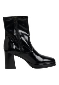 Tamaris Platform bokacsizmák - black patent