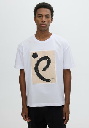 INSIDE, CAMISETA ESTAMPADO ABSTRACTO - Camiseta estampada - blanco
