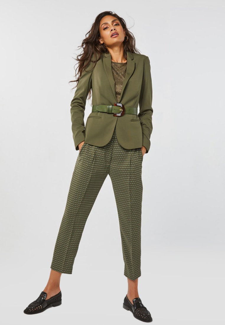 Blazer army green Blazer army green