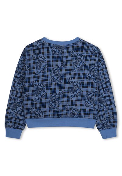 Sweatshirt bleu avec un motif à carreaux et des tigres noirs, manches et ourlet côtelés, et encolure ras du cou. Texture de tissu douce.