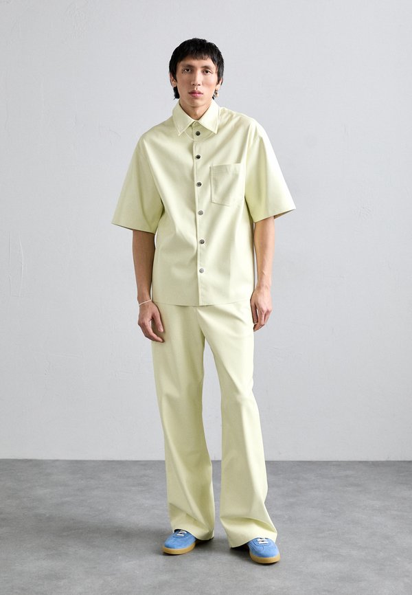 NANDOR TROUSERS - Trousers - lumen4