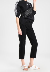 adidas Originals Felpa - black