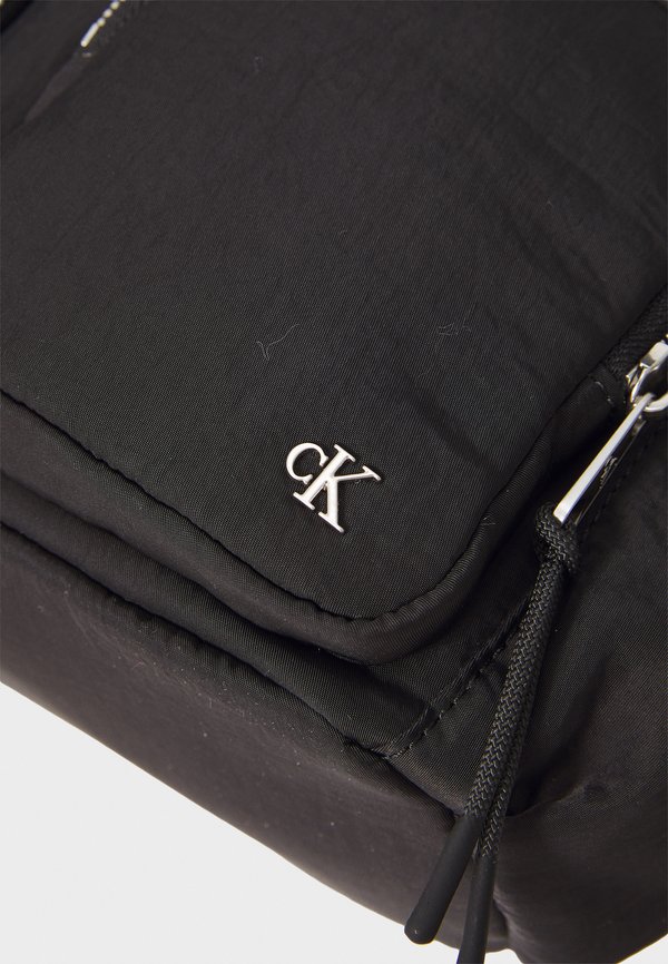 FLAP BACKPACK - Rucksack3