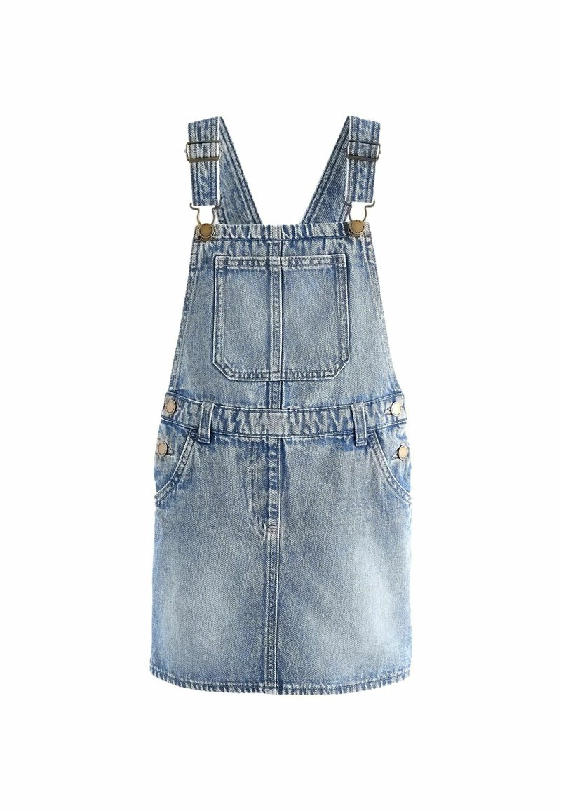Robe combinaison en jean bleu clair, dotée de bretelles réglables, de deux poches latérales et d'une poche arrière avec une texture décolorée.