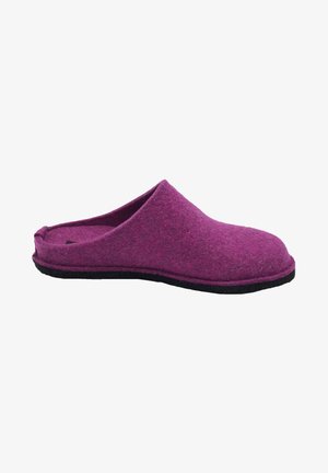 Filzslipper in lebhaftem Magenta, mit abgerundeter Spitze, offener Rückseite und einer schwarzen Gummisohle für guten Halt. Glatte Textur überall.