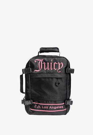 Zwarte nylon rugzak met roze geborduurde tekst "Juicy" en "Est. Los Angeles," voorzien van een bovenhandvat en verstelbare schouderbanden. Inclusief waterdichte accenten.