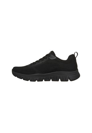 Schwarzer Sportschuh mit texturiertem Strick-Obermaterial, Schnürdesign, gepolsterter Sohle und Zuglasche an der Ferse, seitlich dargestellt.