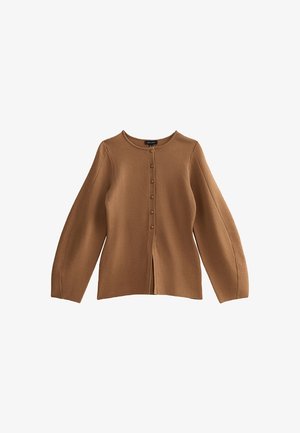 Cardigan marron en tissu doux, doté d'un col rond, d'une fermeture à boutons sur le devant et de manches décontractées légèrement évasées.