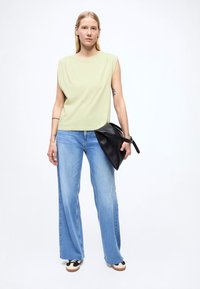 Marc O'Polo DENIM T-SHIRT, SLL, PLEATS - Βασικό μπλουζάκι - elm green