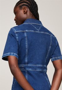 Tommy Jeans FLARED DRESS - Denim dress - blue