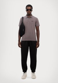 EA7 Emporio Armani TRAIN CORE - Polo - volcanic glass