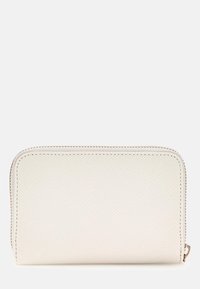 Reißverschluss-Wallet aus strukturiertem weißen Synthesematerial. Mit goldfarbener Zipper und Nähten, in einem eleganten rechteckigen Design.