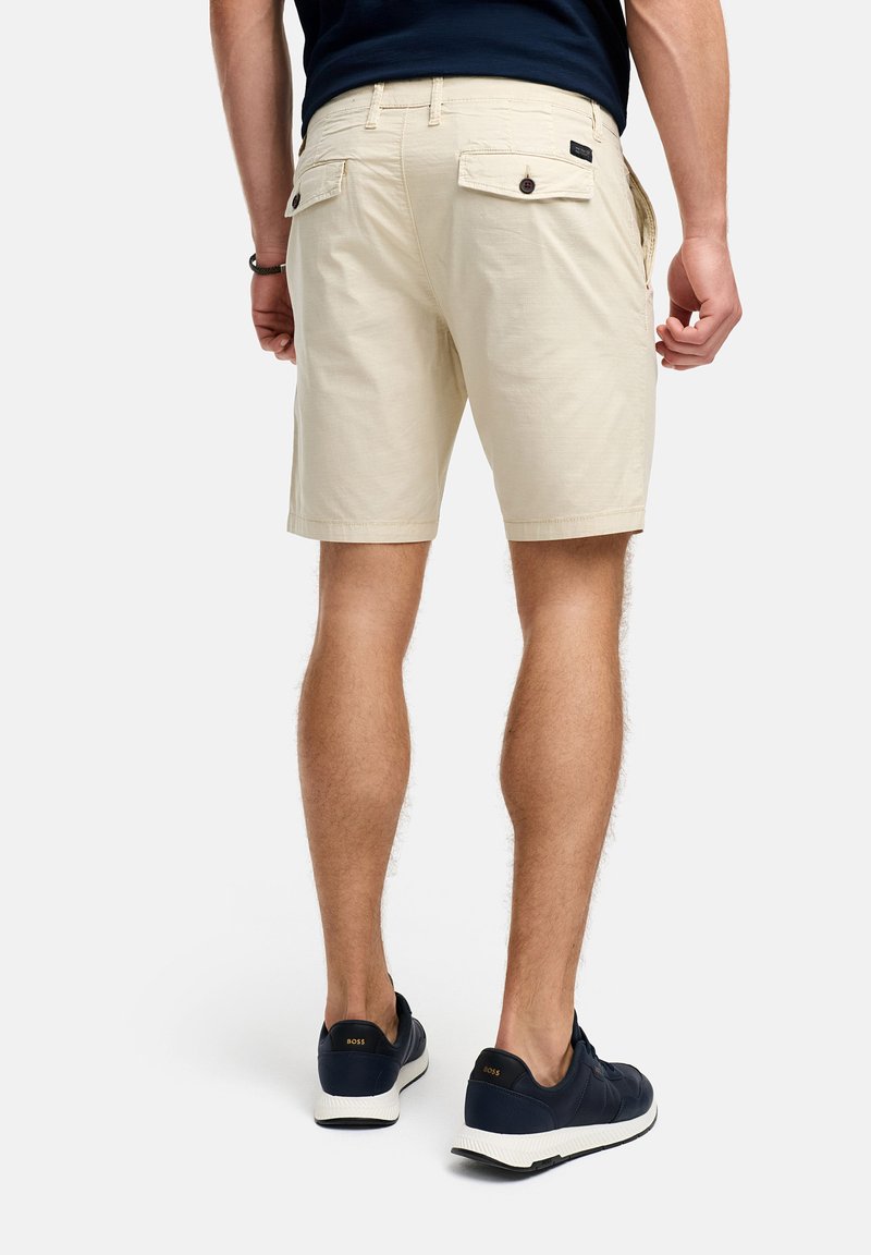 Indicode Herren Chinoshorts - IDCorson in grün