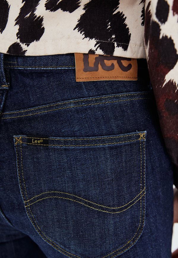 BREESE  - Trousers - future vision3