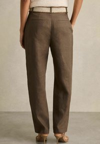 Reiss REGULAR FIT beżowy