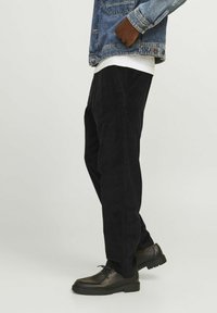 Jack & Jones RELAXED FIT  - Pantalon classique - black
