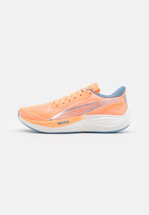 VELOCITY NITRO 3 - Neutral running shoes - neon citrus/silver/dewdrop