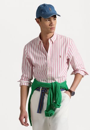 SLIM FIT STRIPED OXFORD SHIRT - Button down-skjorte - pink/white