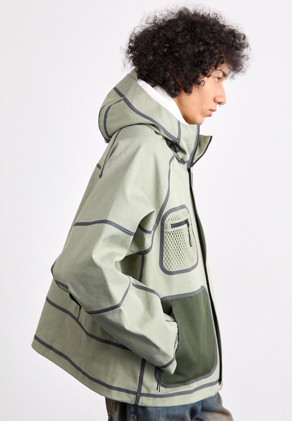 M NK TCH SF - Summer jacket4