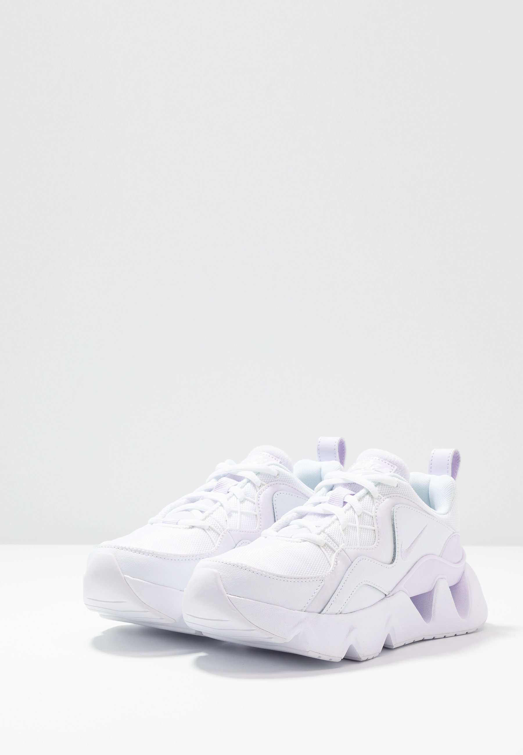 nike ryz barely grape
