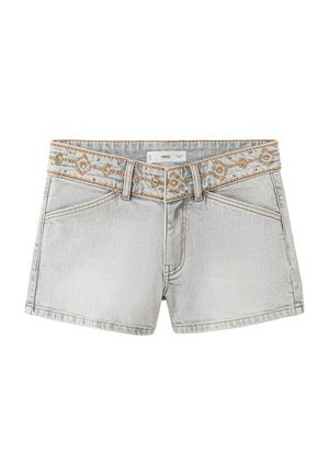 Shorts en denim gris clair avec des motifs floraux brodés en brun et beige le long de la taille, dotés de poches avant et de passants pour ceinture.