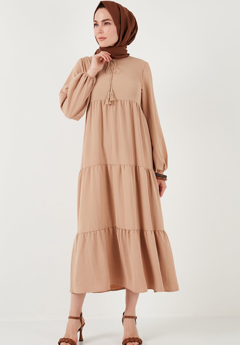 LELA REGULAR FIT - Maxi dress - camel - Zalando.ie