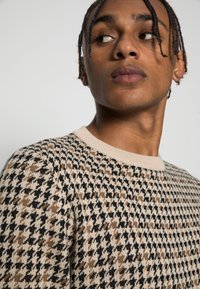 Jack & Jones JORNORWARD CREW NECK - Camisola - oatmeal