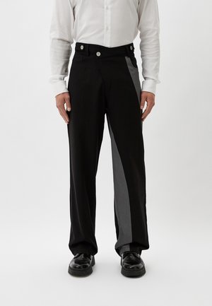 INSTA GUY - Trousers - black
