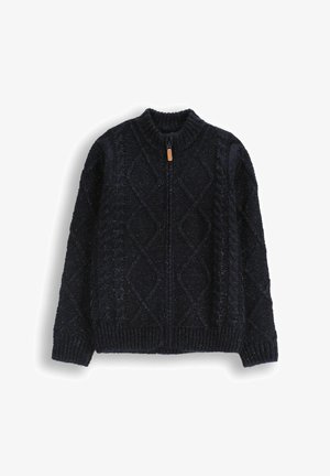 Granatowy sweter z wysokim kołnierzem, zapinany na zamek, z dzianiny, ozdobiony diamentowymi wzorami, z prążkowanymi mankietami i dolnym wykończeniem oraz jasnobrązowym skórzanym uchwytem na suwak.