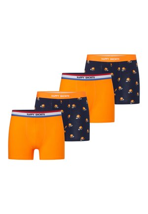 Cztery pary męskich bokserek w naprzemiennych, jednolitych pomarańczowych i granatowych kolorach z pomarańczowymi wzorami kwiatów, każdy z napisem "HAPPY SHORTS" na pasie.