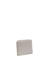 Portafoglio a zip quadrato in materiale sintetico beige chiaro. Texture liscia con zip dorata, caratterizzato da una parte frontale semplice, senza motivi o dettagli.