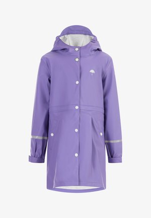 Violeta ūdensnecaurlaidīga lietus jaka ar kapuci, spiedpogām, teksturētu oderi, divām sānu kabatām un atstarojošiem akcentiem uz piedurknēm.