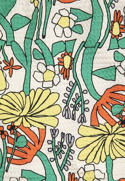 Fleurs jaunes, blanches et orange avec des tiges et des feuilles vertes sur un fond blanc texturé dans un style dessiné à la main.