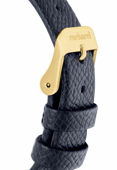 Zwarte leren band met textuur en een metalen gesp in goudtint gegraveerd met "cacharel", voorzien van twee leren lussen en verstelgaatjes.