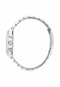 Silberne Metalluhr mit rechteckigem Gehäuse, Knopfakzenten und einem Gliederarmband, das flache und runde Segmente aufweist.