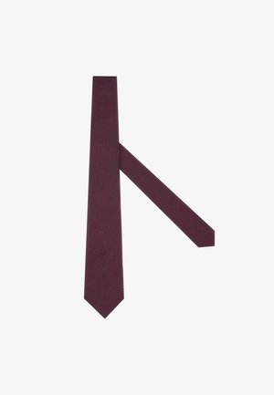 Cravate bordeaux avec un motif texturé, se rétrécissant vers une pointe. Fabriquée en tissu tissé, elle présente un design classique pour les occasions formelles.