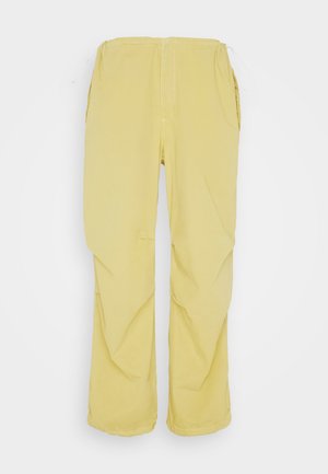 BDG Urban Outfitters BAGGY TECH PANT - Παντελόνι - chartreuse