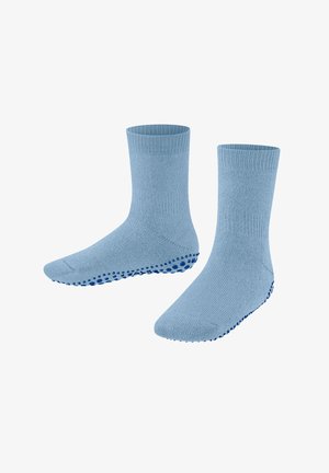 Hellblaue Knöchelsocken mit gerippten Bündchen und blauen Griffpunkten an den Sohlen für besseren Halt. Stricktextur, schlichtes Design und keine Muster.