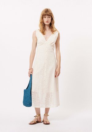 CRISTA - Jurk - creme