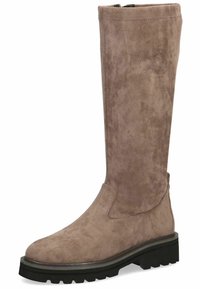 Bottes montantes en daim marron à finition lisse, avec un bout arrondi, des inserts élastiques sur les côtés et une semelle en caoutchouc noire robuste.