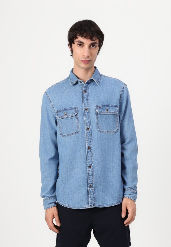 REGULAR SHIRT - Shirt - denim medium