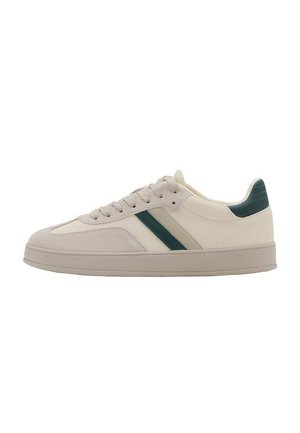 Trainers - off white