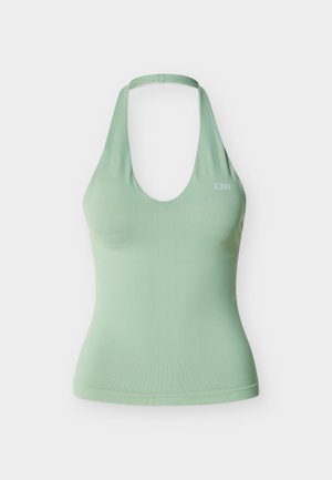 Αμάνικη ανοιχτοπράσινη μπλούζα halter με στρογγυλεμένο λαιμόκομμα και μικρό λευκό λογότυπο "ICIW" στο αριστερό στήθος.