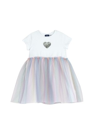 Robe à manches courtes avec un haut en coton blanc et une jupe en tulle multicolore. Présente un accent en forme de cœur argenté sur la poitrine.