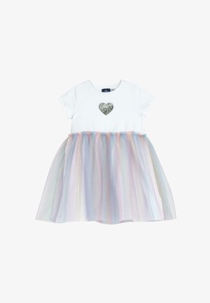 Robe à manches courtes avec un haut en coton blanc et une jupe en tulle multicolore. Présente un accent en forme de cœur argenté sur la poitrine.