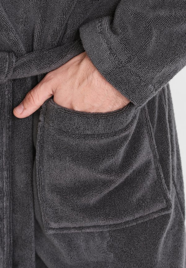 ICON  - Dressing gown - magnet4