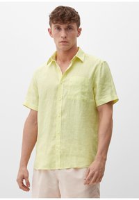 s.Oliver KURZARM - Overhemd - limettengrün