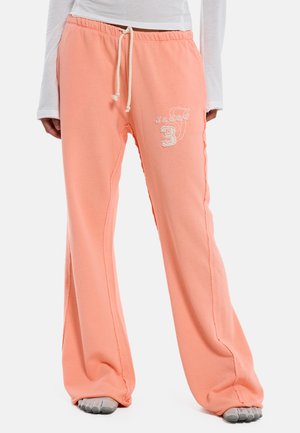 Jaded London, CLEO BOOTCUT JOGGER - Долнище на анцуг - peach