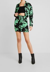 Missguided Jeansjacka - green