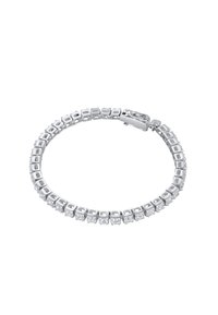 Hõbedane käevõru, millel on ruudukujulised lingid, kaunistatud selgete kividega, ristkülikukujuline, sileda viimistluse ja turvalise kinnitusega.